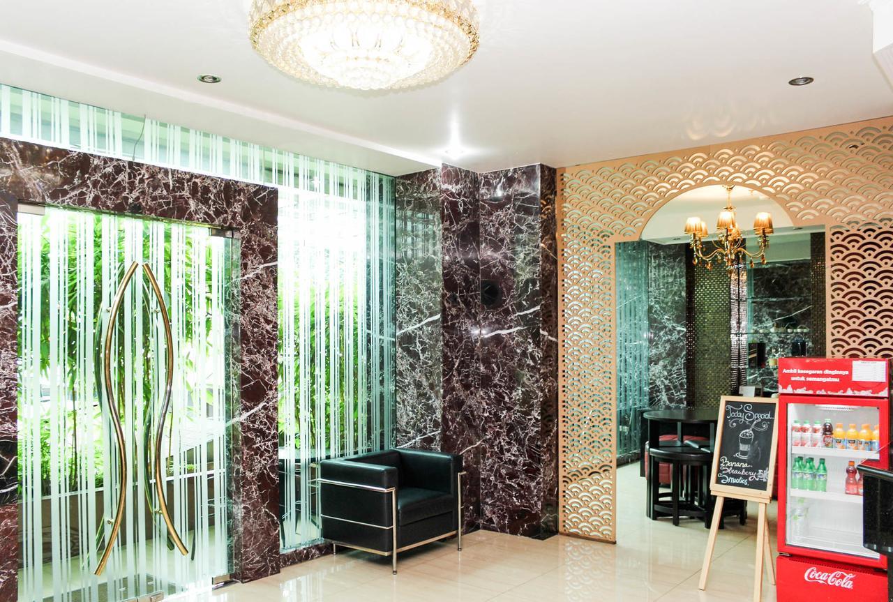 Kyo Serviced Apartment Jakarta Cilandak  Eksteriør billede