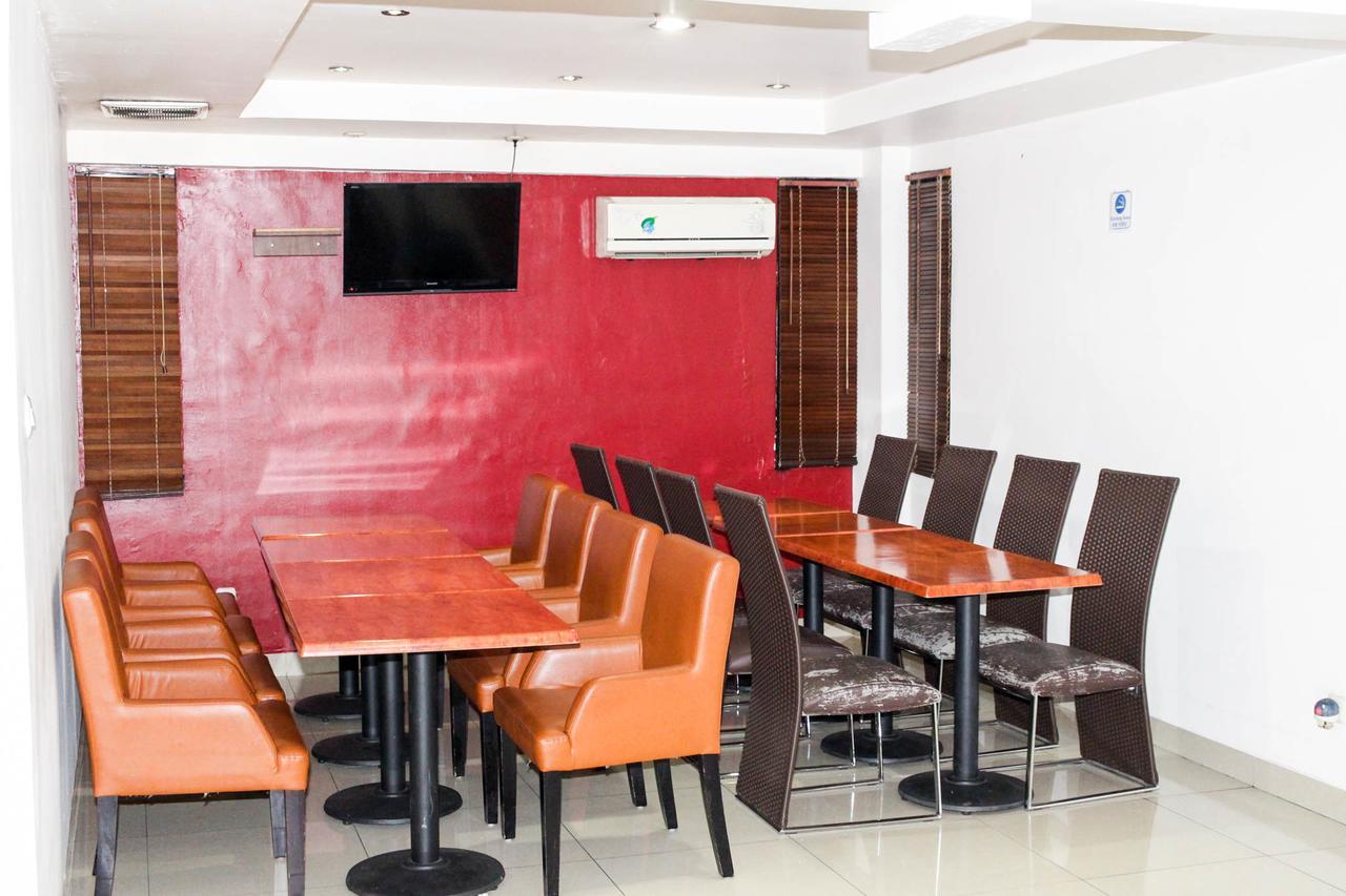 Kyo Serviced Apartment Jakarta Cilandak  Eksteriør billede