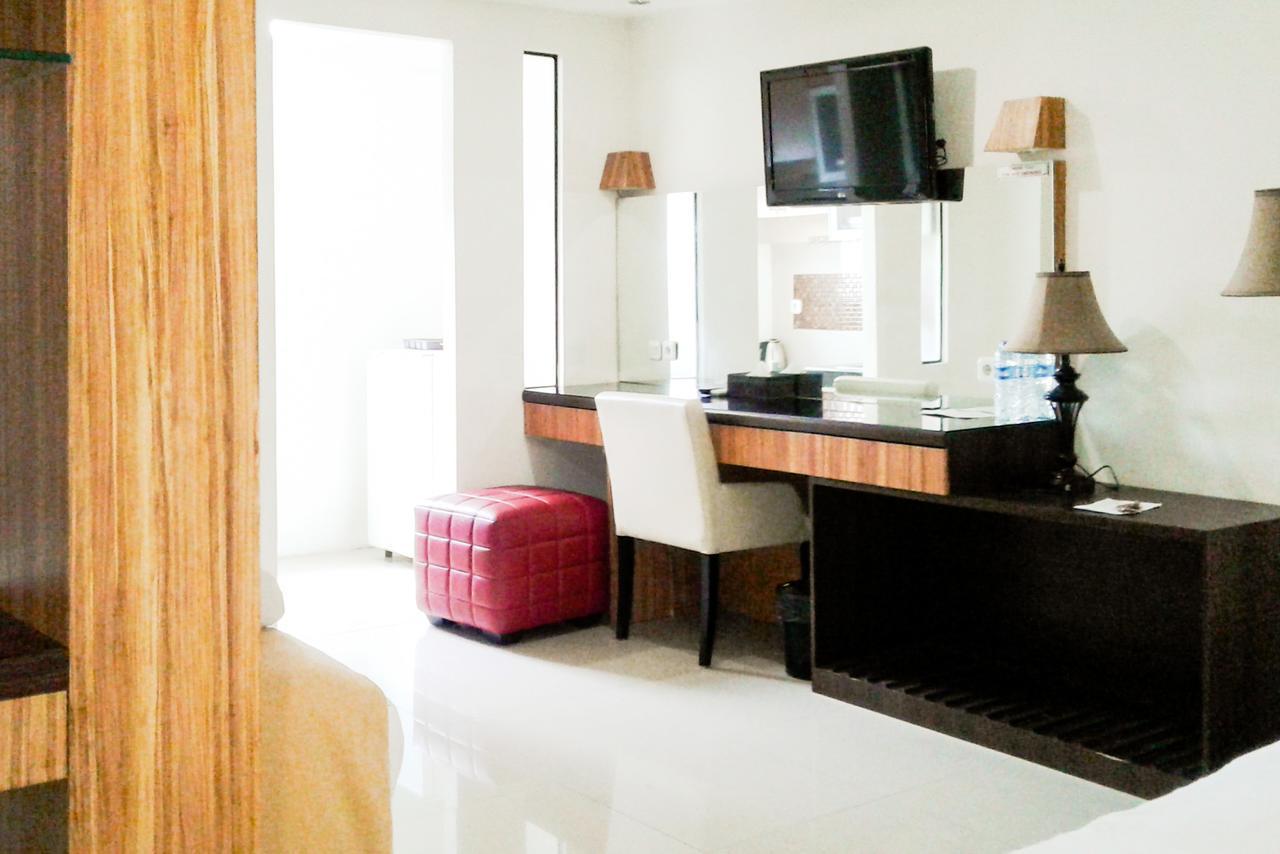 Kyo Serviced Apartment Jakarta Cilandak  Eksteriør billede