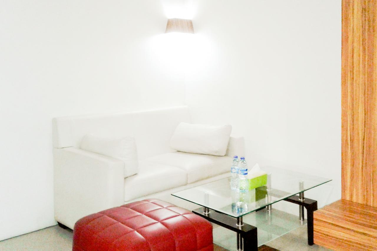 Kyo Serviced Apartment Jakarta Cilandak  Eksteriør billede